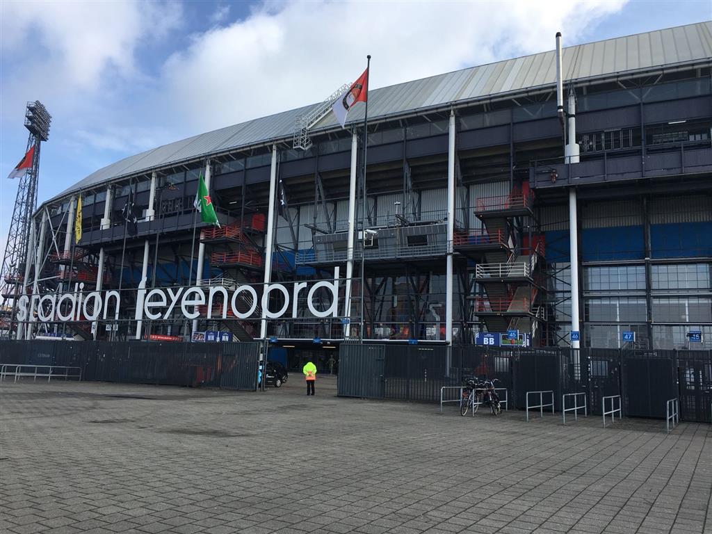Larry Belmont Vervreemden verlichten Alternatieve kijkplekjes voor bekerfinale AZ - Feyenoord - OPEN Rotterdam