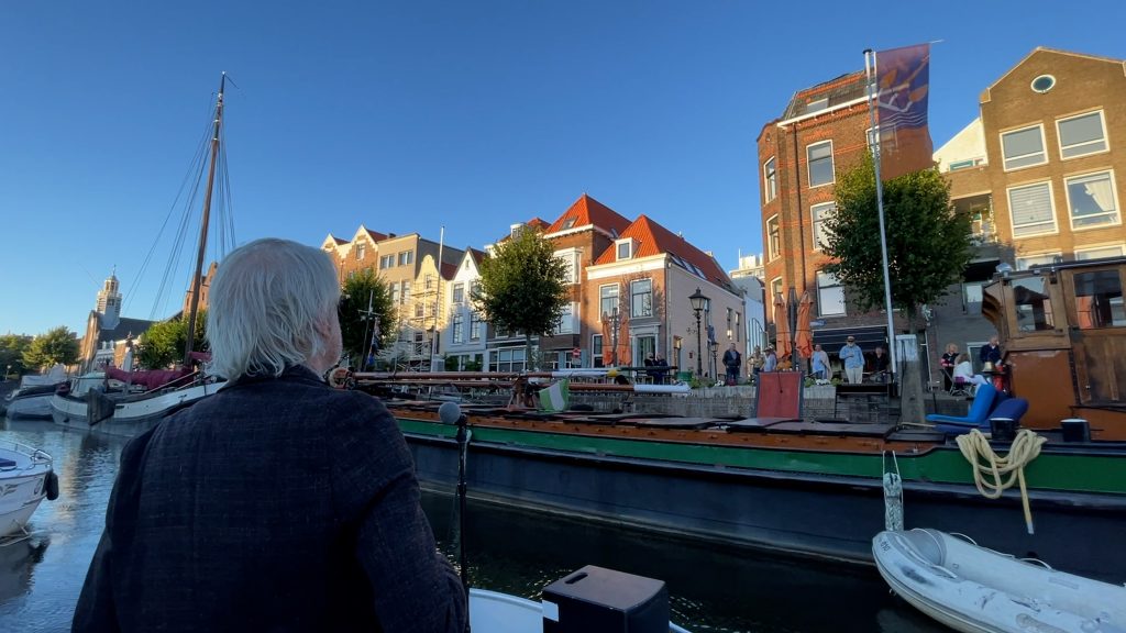 Aelbrechtskolk Delfshaven Podium Voor Optredens Tijdens Ketels Aan De   220805 KADK Still1 1024x576 