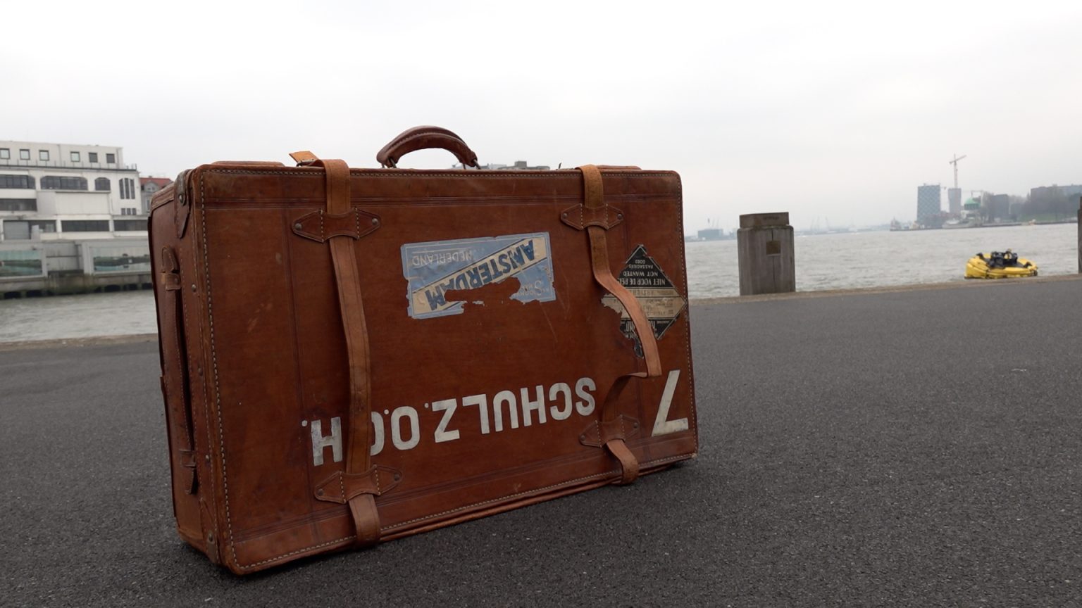 Museum FENIX verlegt grenzen voor Rotterdamse koffers - OPEN Rotterdam