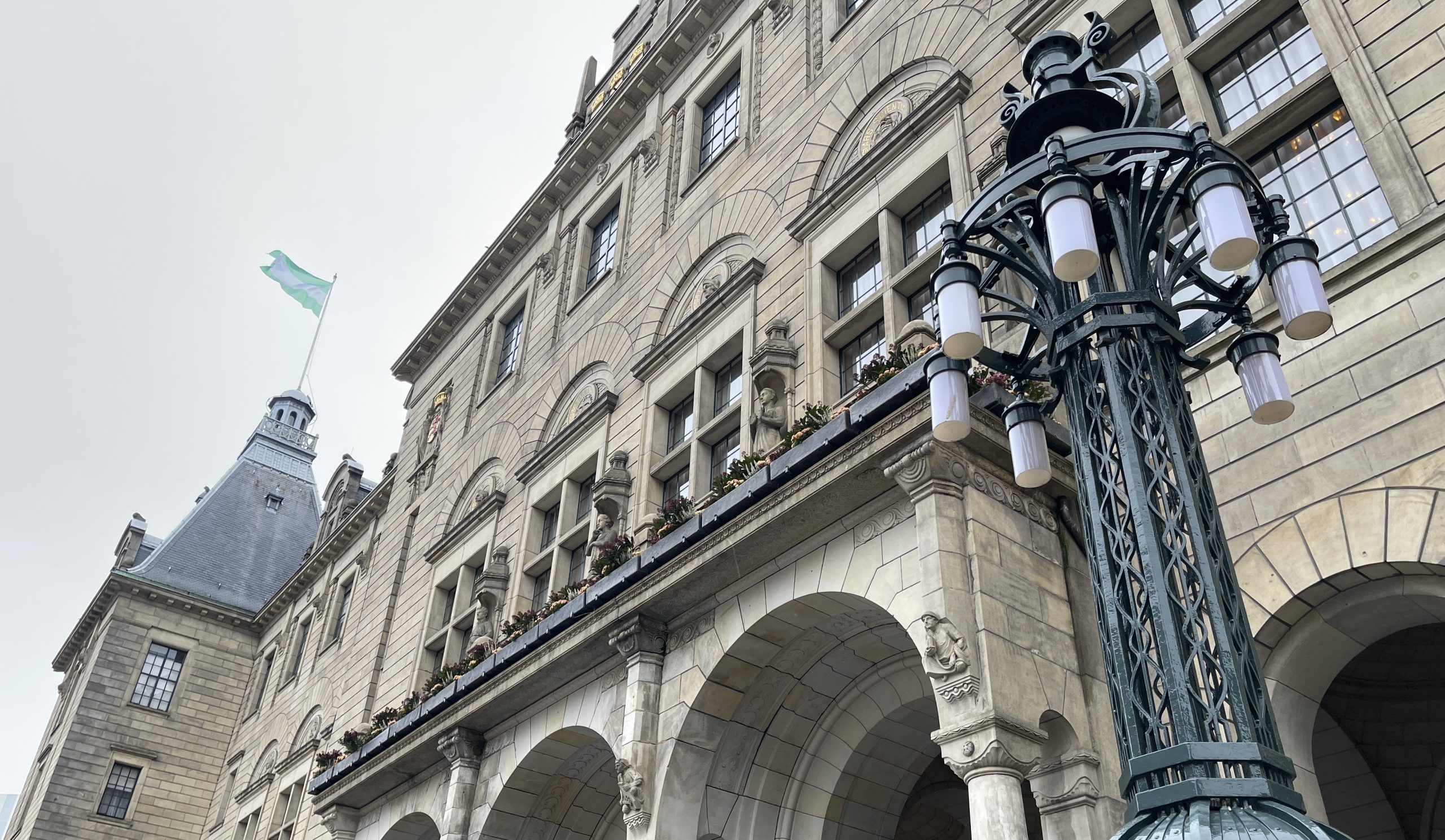 Rotterdamse partijen weigeren komende periode samen te werken met Forum voor de Democratie