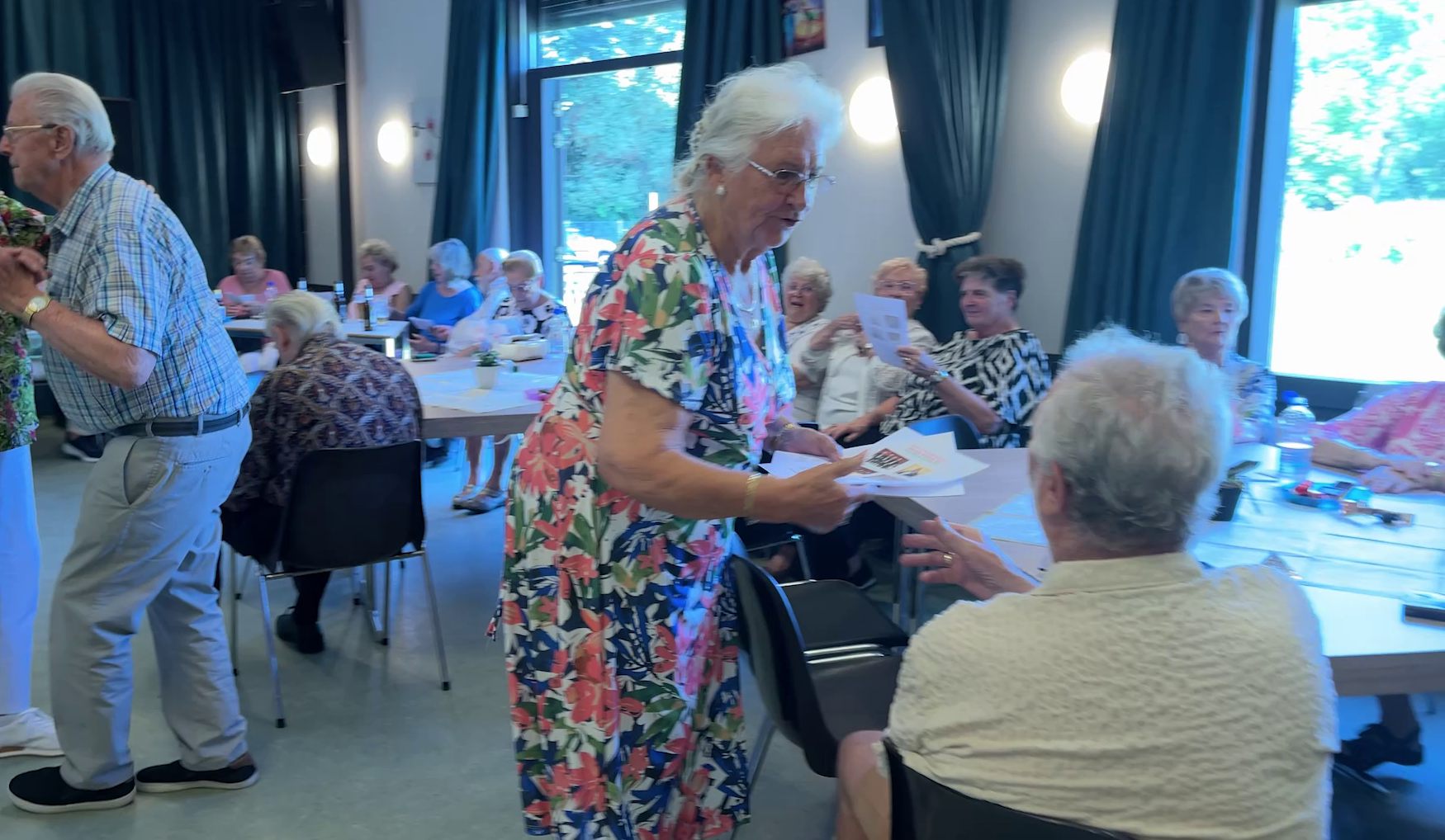 Van 16 naar 200 bezoekers: Francisca (86) runt al 11 jaar de soos van IJsselmonde