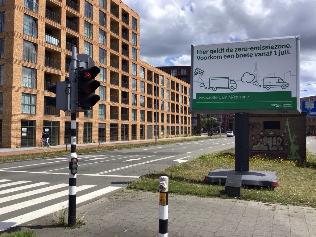 Boeteregen in Rotterdam: al meer dan 14.000 boetes uitgedeeld voor overtredingen zero-emissiezones