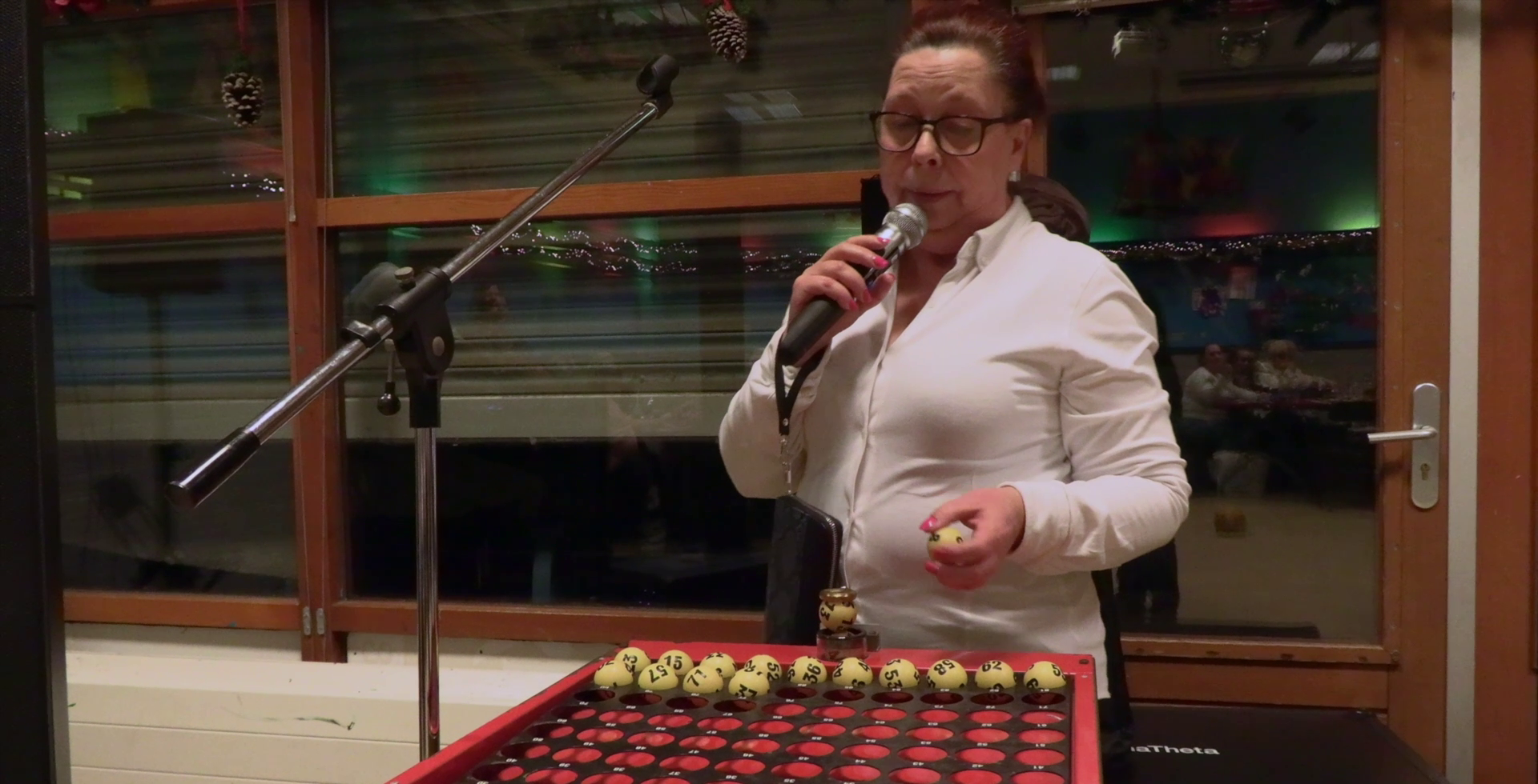 Met haar Buurtidee brengt Ellen Oud-Mathenesse samen: ‘Het is altijd een heel groot feest’